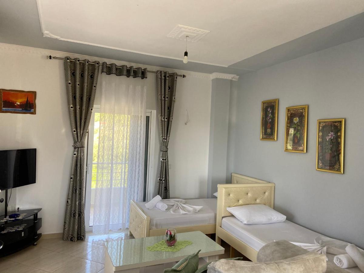 Villa Bodini Himare Buitenkant foto